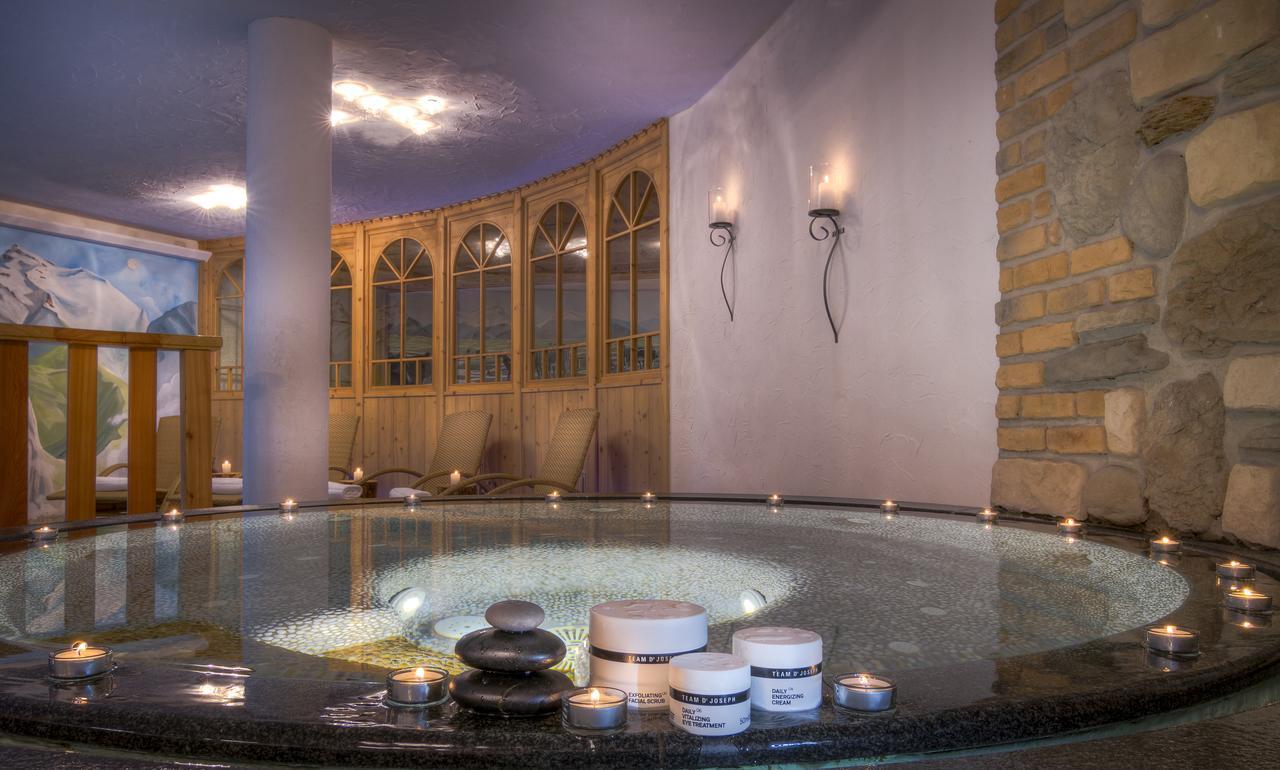 Hotel Madonnina Resort And Wellness سوراغا المظهر الخارجي الصورة
